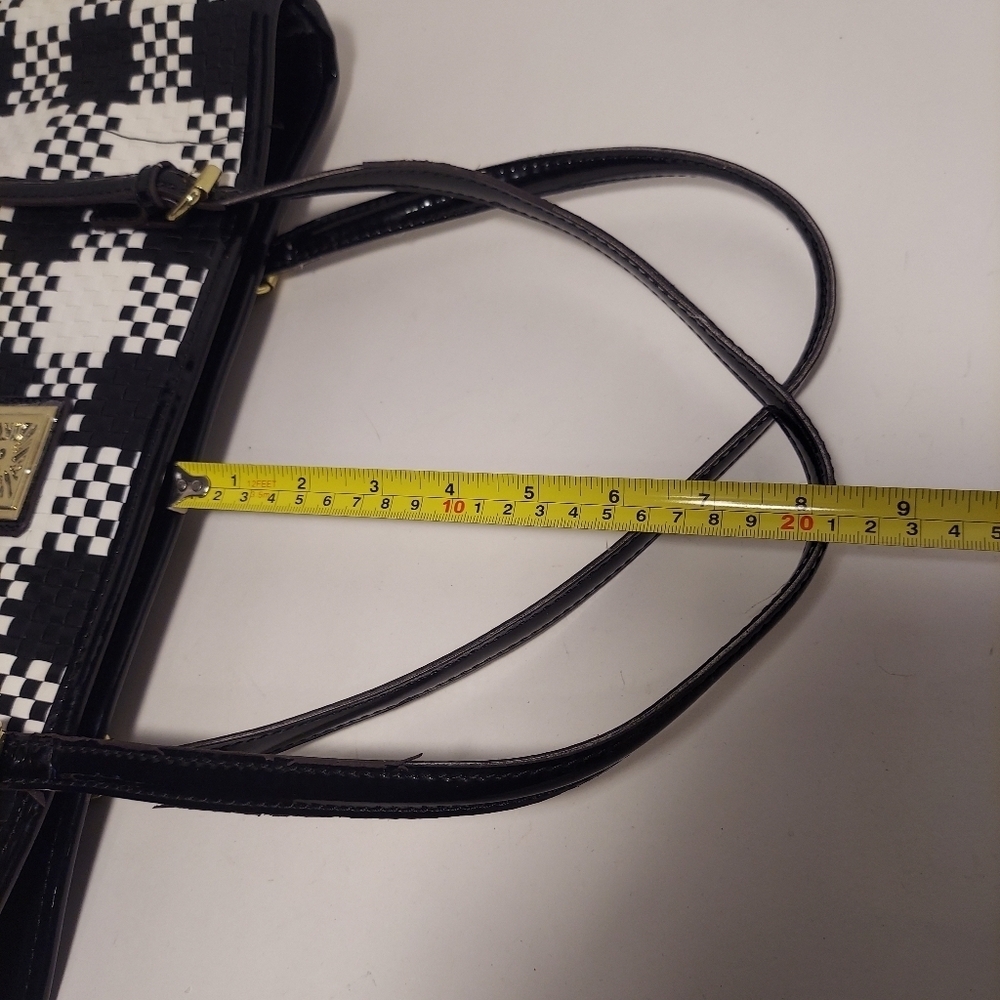 Anne Klein Shoulder Bag Black White Herringbone Textile Patent Leather Purse - Picture 13 of 13